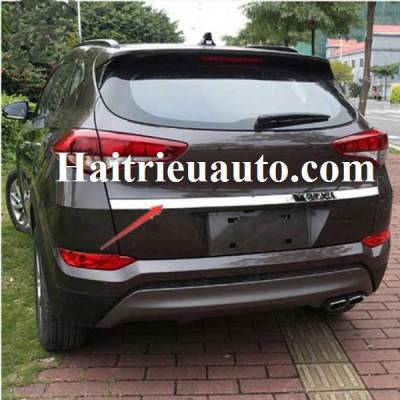 Ốp tay mở cốp sau xe Hyundai Tucson