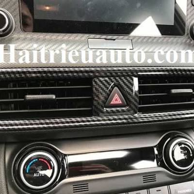 Ốp trang tr&iacute; cửa gi&oacute; điều h&ograve;a Hyundai Kona