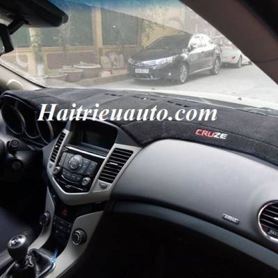 Chắn nắng taplo Cru