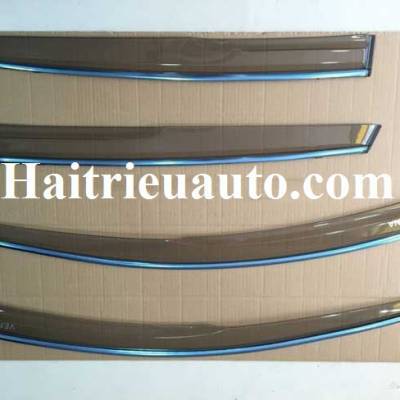 V&egrave; che mưa cho xe Hyundai Verna