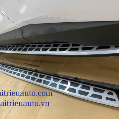 Bệ bước ch&acirc;n Hyundai Tucson 2022