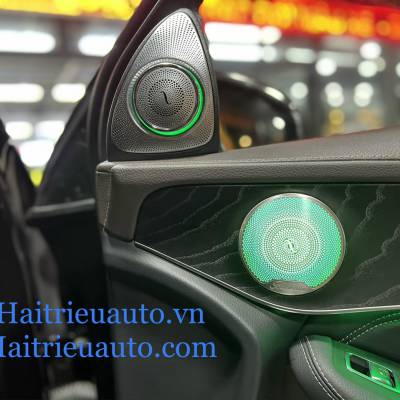 ốp m&agrave;ng loa cửa c&oacute; led theo xe Mercedes E