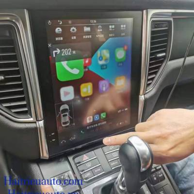 M&agrave;n h&igrave;nh tesla android theo xe Porsche macan