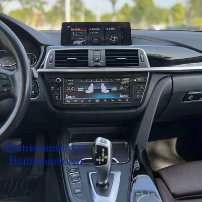 M&agrave;n h&igrave;nh điều ho&agrave; điện tử xe BMW 320 2020
