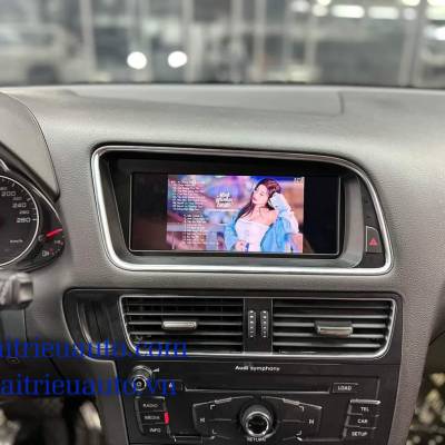 M&agrave;n h&igrave;nh android Omas xe audi Q5