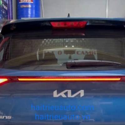 Đ&egrave;n led cốp xe Kia Carens 2023