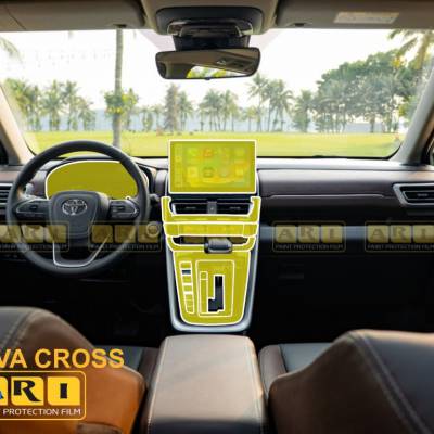 D&aacute;n nội thất PPF xe Toyota Cross