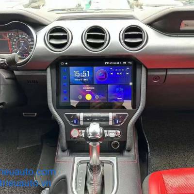  M&agrave;n h&igrave;nh android xe ford Musang