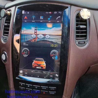 M&agrave;n android Tesla xe Infiniti QX50