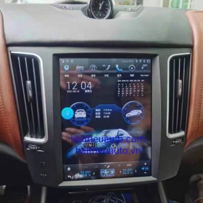 M&agrave;n h&igrave;nh android Tesla xe Maserati Levante 