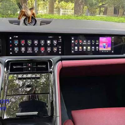 M&agrave;n h&igrave;nh phụ xe porsche Panamera