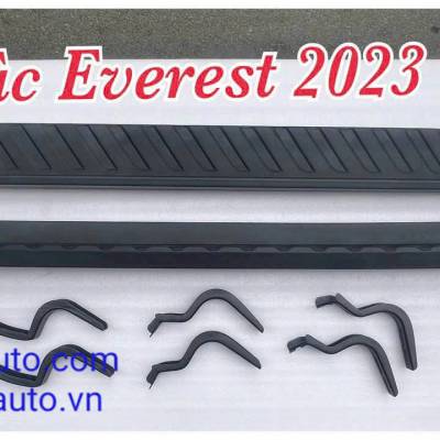 bậc bước ch&acirc;n xe Everest 