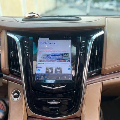 M&agrave;n h&igrave;nh android Cadillac Escalade ESV