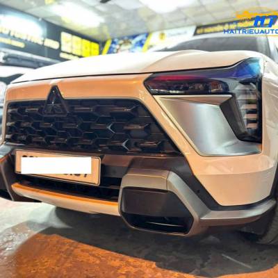 Ốp body l&iacute;p Mitsubishi Xforce