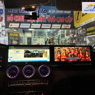 M&agrave;n h&igrave;nh android Omas A12 xe Mercedes GLC