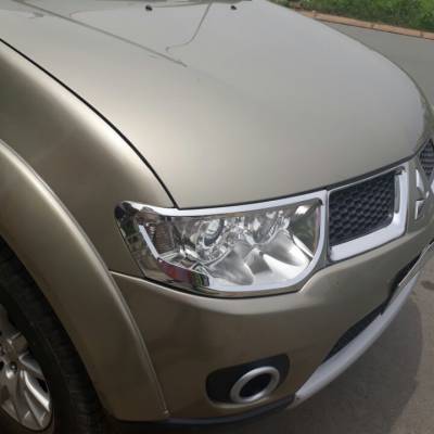 đồ trang tr&iacute; cho xe Mitsubishi Pajero Sport