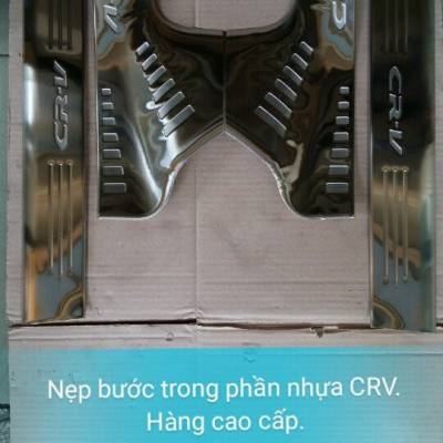 Nẹp bước ch&acirc;n trong Honda CRV