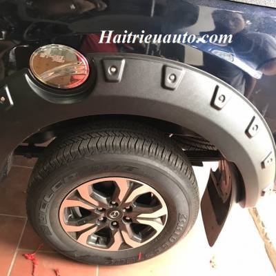 Nắp xăng Mazda BT50