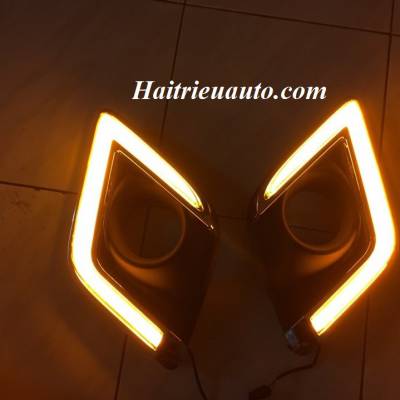 Viền đ&egrave;n led gầm Toyota Hilux