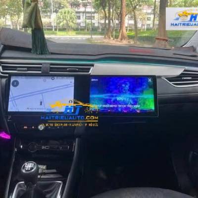 M&agrave;n h&igrave;nh android Omas A11 xe MG