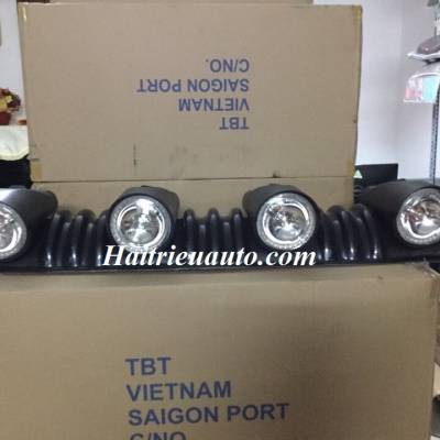 Đ&egrave;n n&oacute;c xe mẫu 4