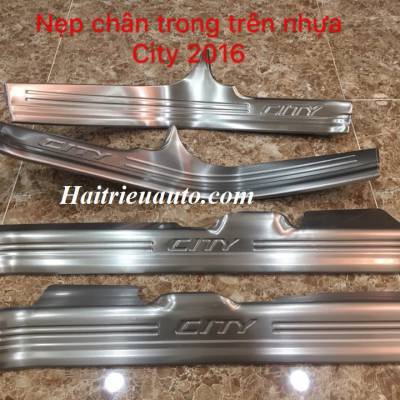 Nẹp bước ch&acirc;n trong Honda City 2016