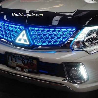 Mặt calang độ đ&egrave;n led Mitsubishi Triton