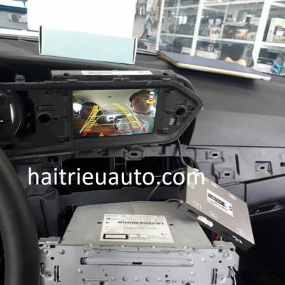 lắp camera l&ugrave;i cho xe mercedes C 300