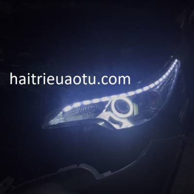 độ đ&egrave;n led cho xe fortuner 2017