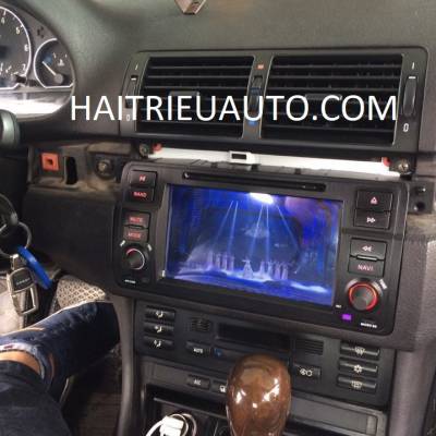 M&agrave;n h&igrave;nh dvd theo xe BMW 318