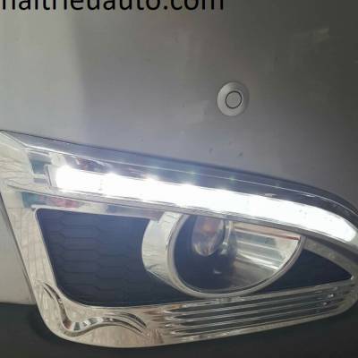 đ&egrave;n led gầm cho xe captiva