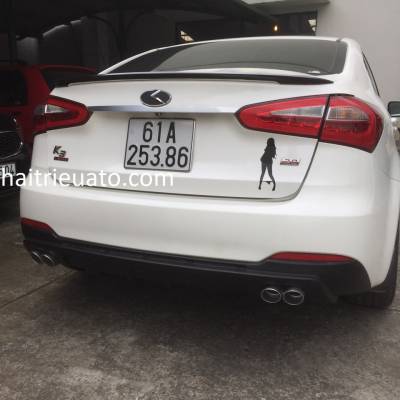 ốp chia đ&ocirc;i p&ocirc; cho xe kia K3