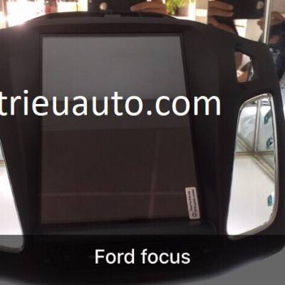 m&agrave;n h&igrave;nh android theo xe focus