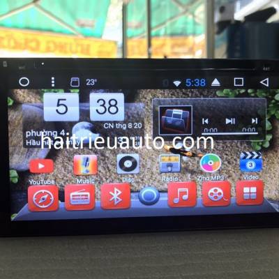 M&agrave;n h&igrave;nh  android xe innova 2012